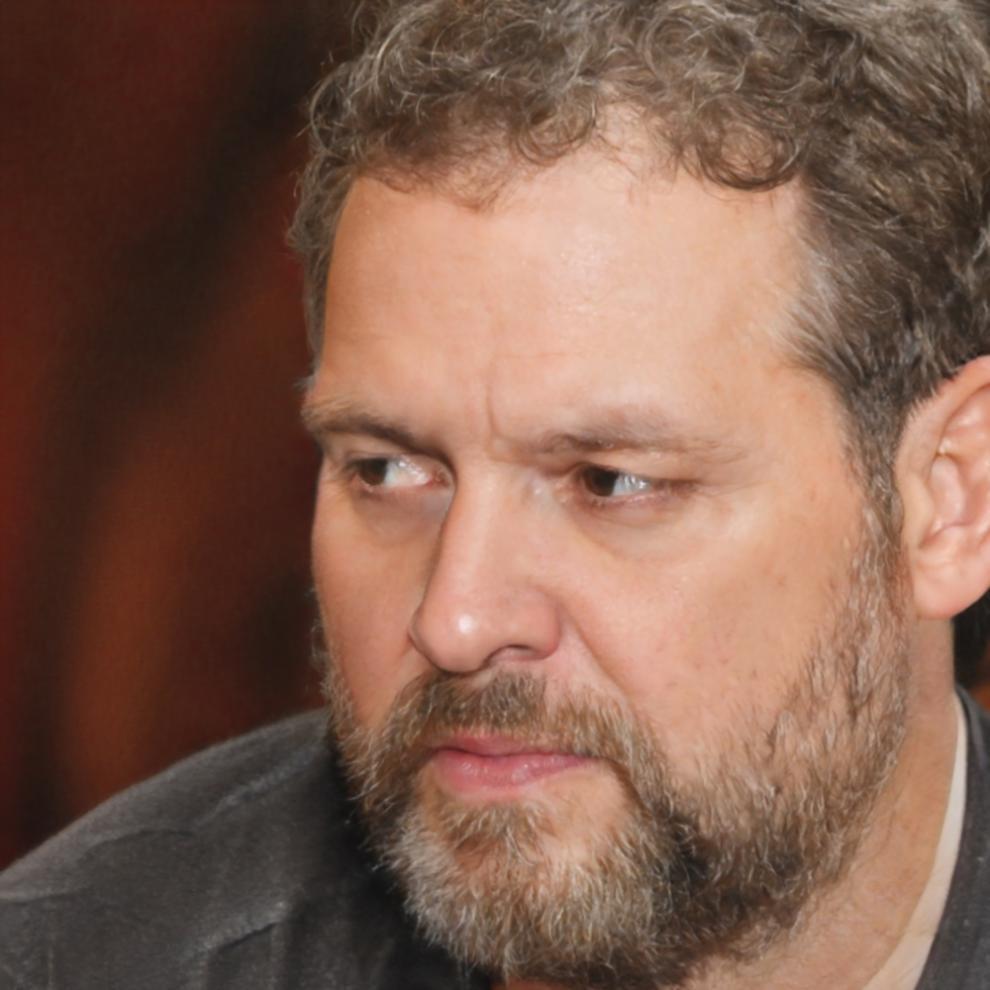 Professor Ricardo Santos, especialista em análise fundamental